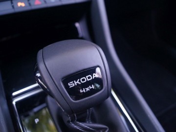 Skoda Karoq Sportline 2.0 TSI AWD 190 KM &ndash; Potwierdzenie pozycji